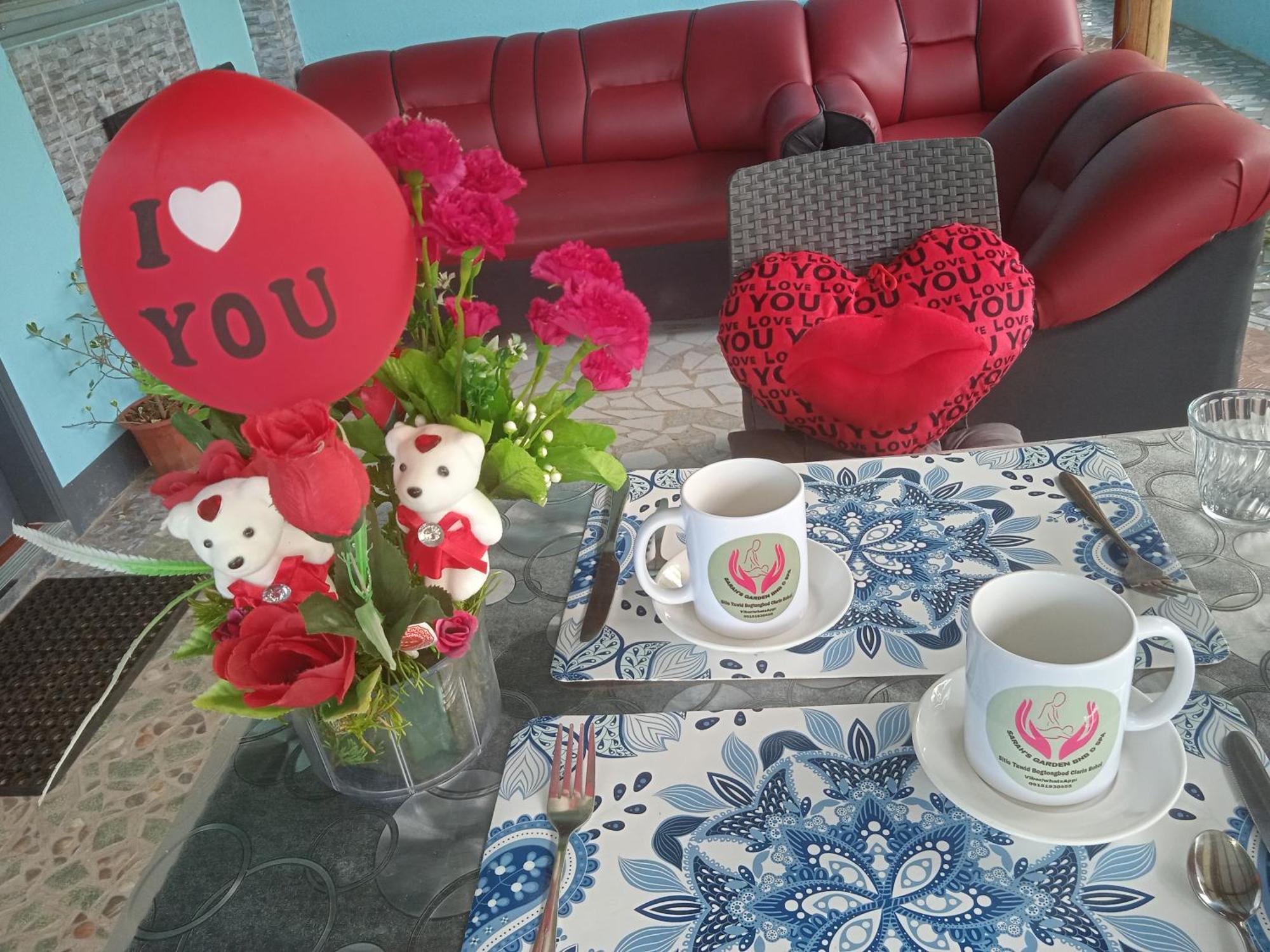Clarin Sarah'S Garden Bnb & Spa住宿加早餐旅馆 外观 照片