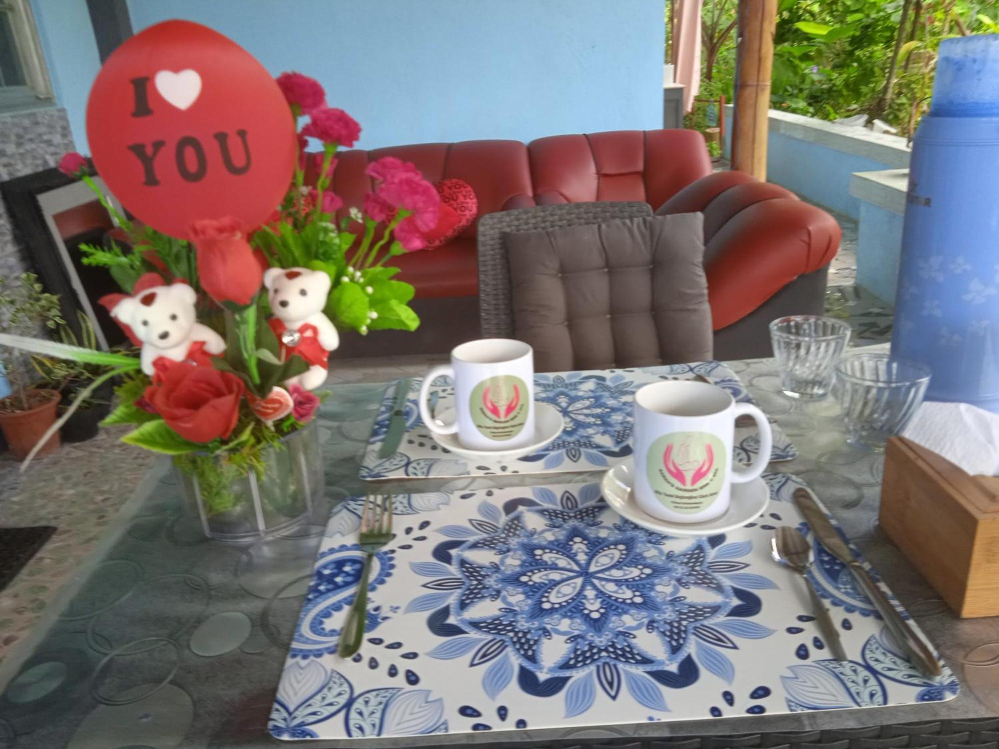 Clarin Sarah'S Garden Bnb & Spa住宿加早餐旅馆 外观 照片