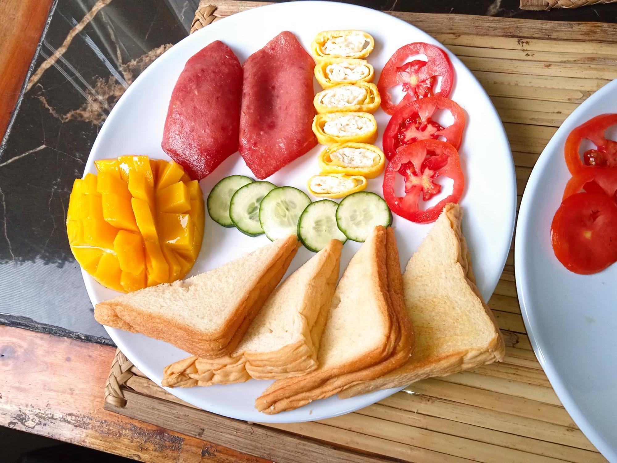 Clarin Sarah'S Garden Bnb & Spa住宿加早餐旅馆 外观 照片
