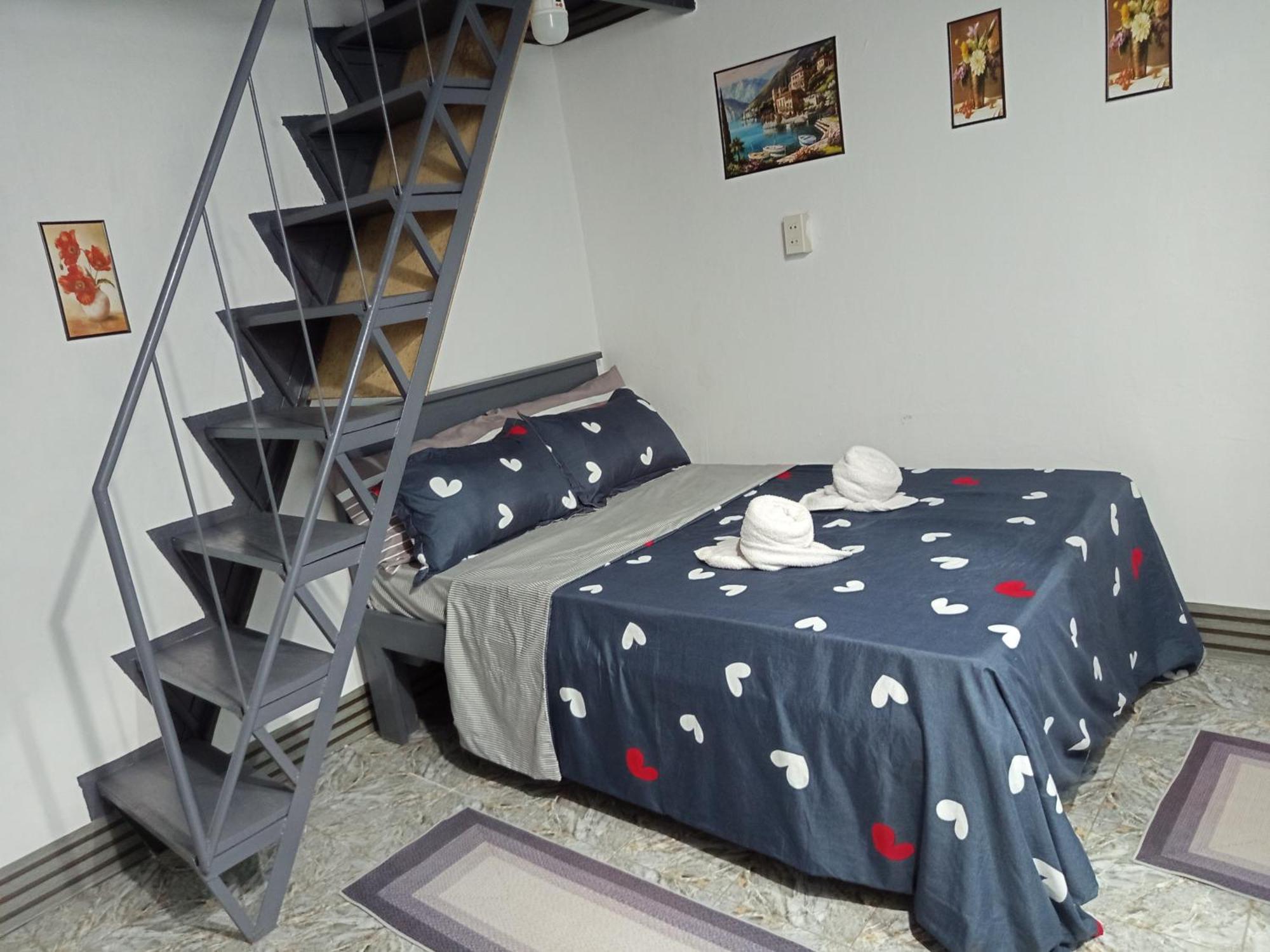 Clarin Sarah'S Garden Bnb & Spa住宿加早餐旅馆 外观 照片